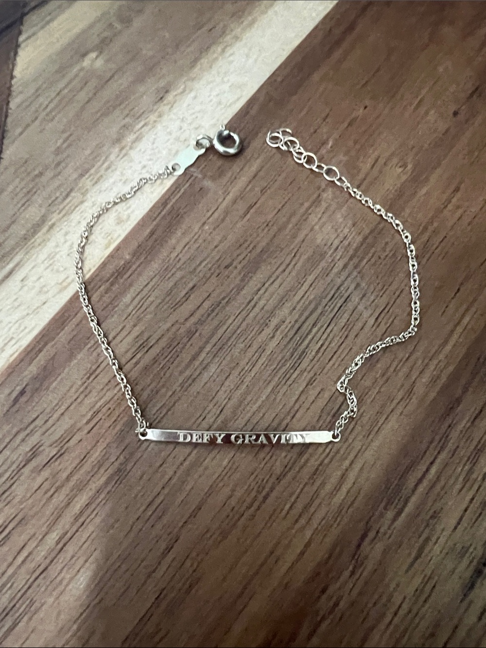 Catbird 14k solid gold 'Defy Gravity' Bar Bracelet - gold